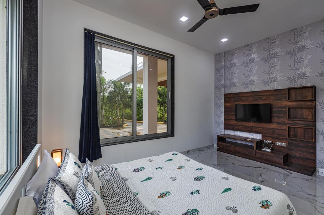 Saffronstays Odyssey, Karjat - 10 Acres Pet-Friendly Estate With Swimming Pool Chinchavli Exterior foto